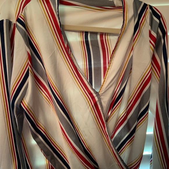 Boohoo Stripe Front Wrap Blouse - Picture 4 of 4